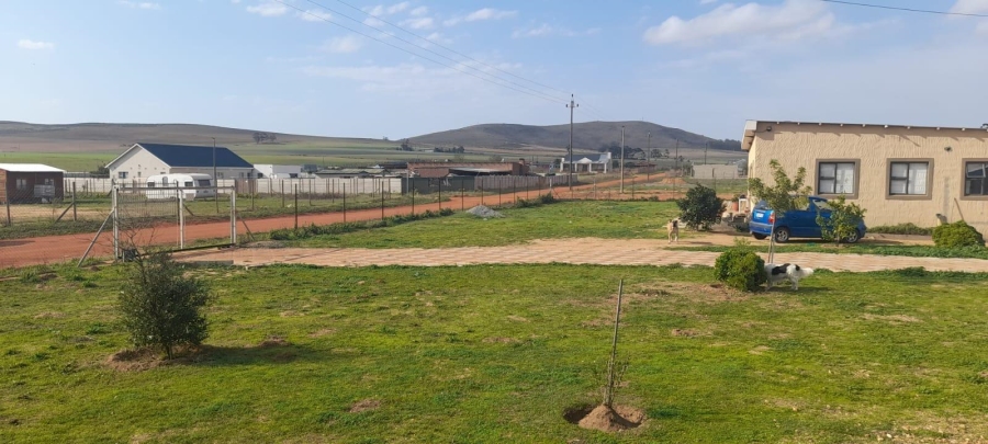 4 Bedroom Property for Sale in Hooikraal Western Cape